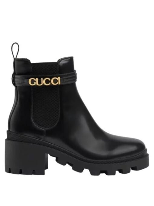 Lady boots with medium paragraph and logo