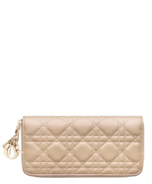 Lady voyageur wallet