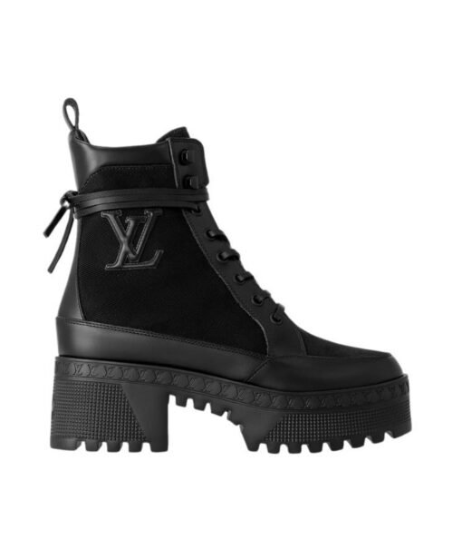 Laureate Desert Boot with platform sole